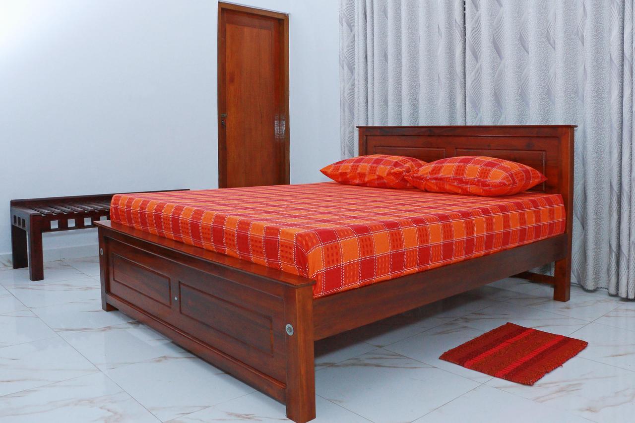 Peak View Holiday Resort Ratnapura Exterior foto